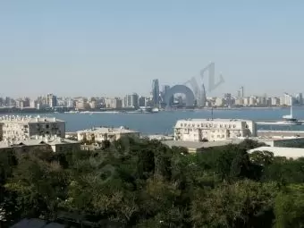 Bayıl qəsəbəsi 4 otaq 182.5 kv