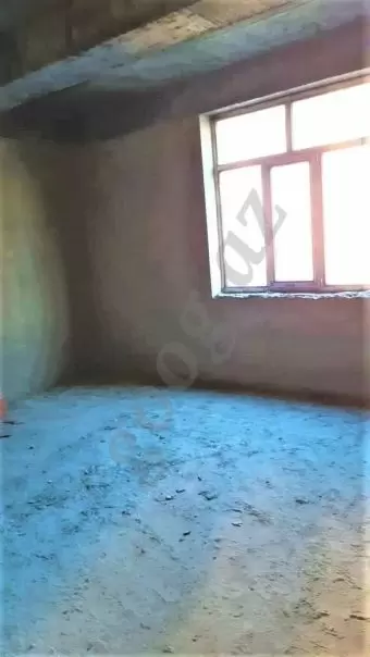 Təbriz kucəsində 4 otaqli 174 kv mənzil