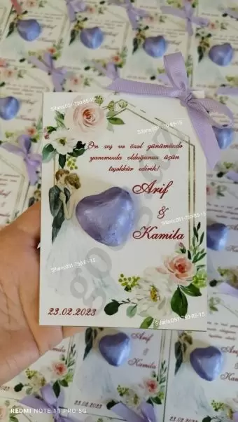 Devetname konfetler
