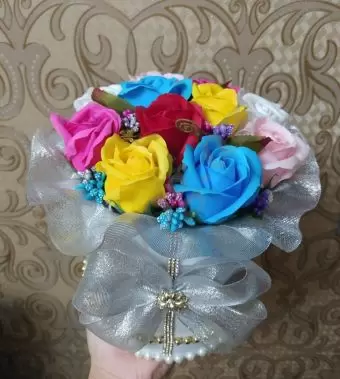 Gül buketleri