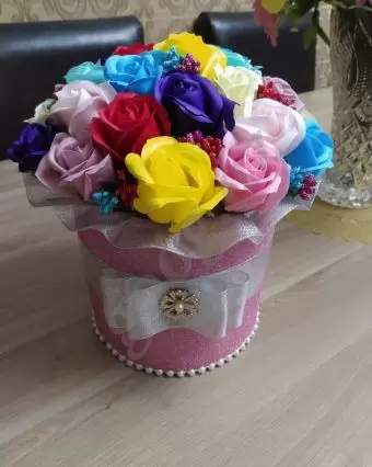 Gül buketleri