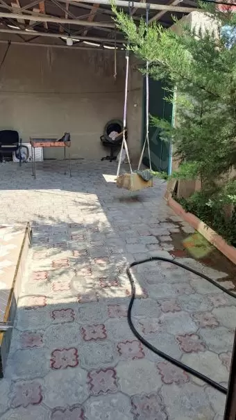 MASAZIR QƏSƏBƏSİ DUZ GÖLÜ ƏTRAFINDA QAZLI KUPÇALI TAMTƏMİRLİ PONARAMALI HƏYƏT EVİ SATILIR
