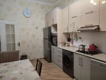 MASAZIR QƏSƏBƏSİ MƏRKƏZ QAZLI KUPÇALI TAMTƏMİRLİ DÖVLƏT İPOTEKASINA YARARLI YENİ TİKİLİ