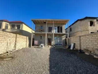 MASAZIR YENİ BAKI YAŞAYIŞ KOMPLEKSİNİN ARXASINDA MÜASİR ÜSLUBDA İNŞA EDİLMİŞ ZÖVQLÜ PAKET KUPÇA HƏYƏT EVİ VİLLA SATILIR