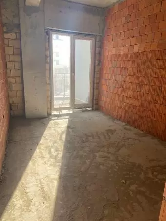GREENVİLLE RESİDENCEDƏ PODMAYAK TƏMİRSİZ MƏNZİL TƏCİLİ SATILIR