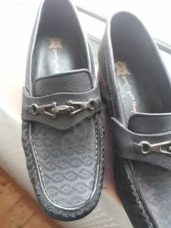 Orta yaşlı xanım üçün ayaqqabı