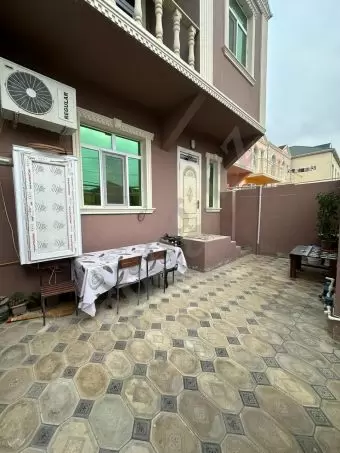 MASAZIR QƏSƏBƏSİ TAMTƏMİRLİ HƏYƏT EVİ SATILIR