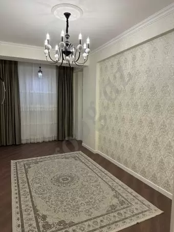 MASAZIR DAİRƏSİ ORAY MTK KÖRPÜ TİKİNTİ BİNASINDA TAMTƏMİRLİ KUPÇALI  MƏNZİL SATILIR